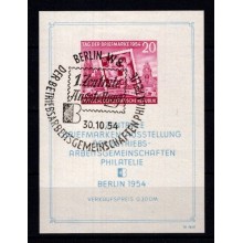 Frimærkets dag. Miniark. Utakket. 